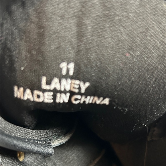 Elegant Black Combat Boots with Burgundy Accents - Picture 2 of 6